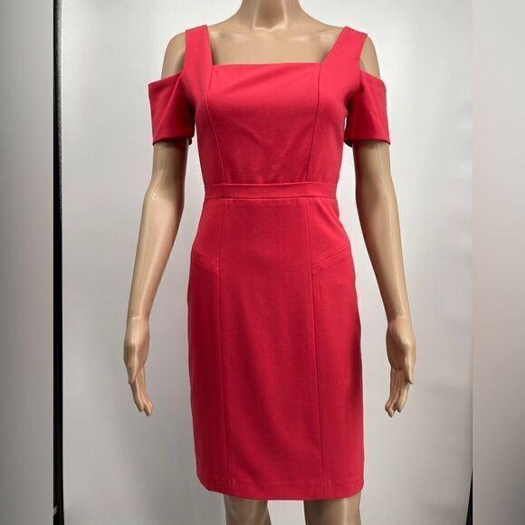 BCBG Maxazria Lipstic Red Cold Shoulder Size 2/XS Like New - Picture 5 of 11